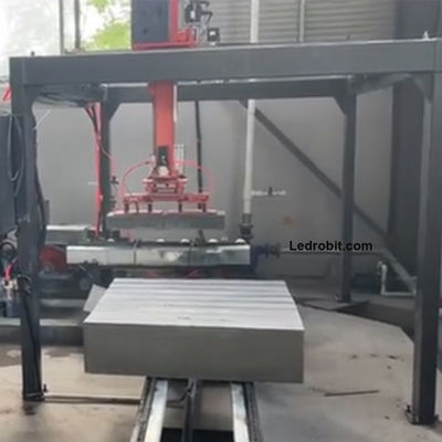 ระบบการบรรทุกและการบรรทุกฝั่งทางบาน Loader Unloader สามารถปรับเปลี่ยนได้ 2 - 5 แกน